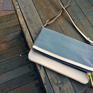 Stella & Dot Black and Beige Striped Crossbody Bag